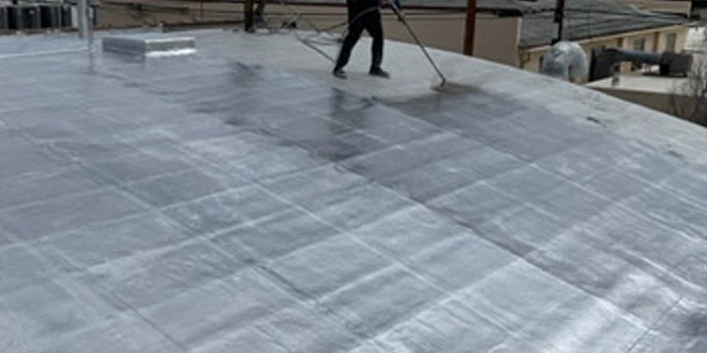 Roofing Contractor Solutions for Flat Roof Systems