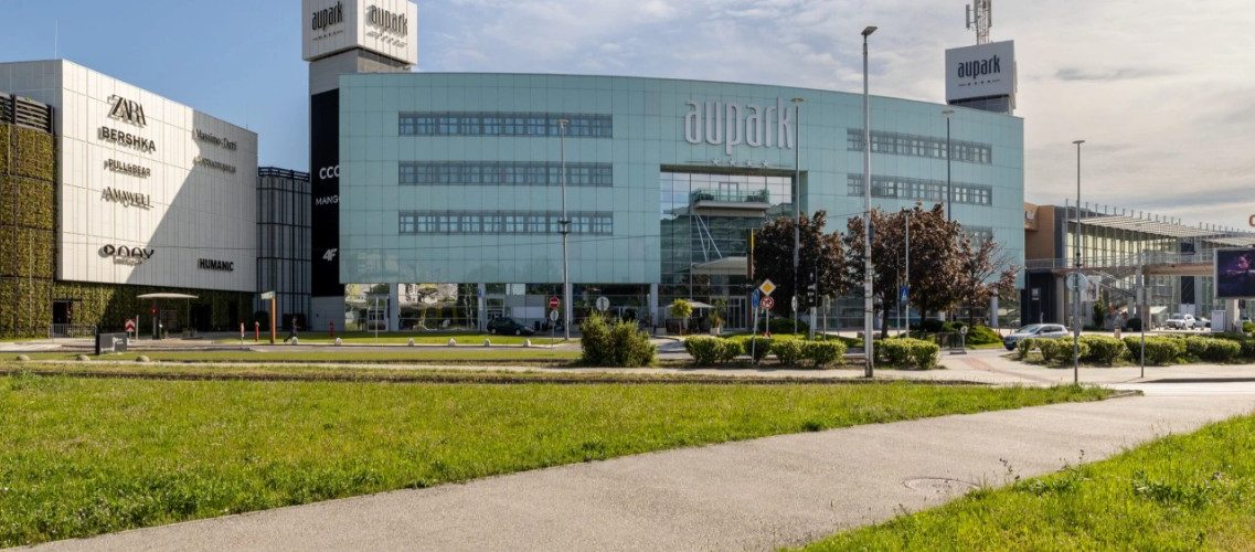 Large Shopping Mall in Bratislava, Slovakia: A Complete Visitor Guide