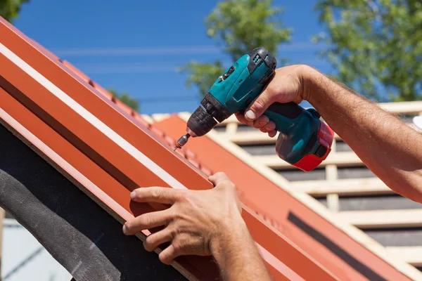 Roof Leak Repairs Step-by-Step Solutions