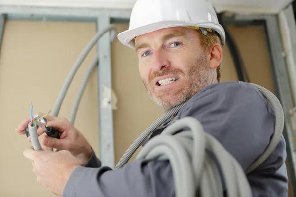 Friendly Electrician Charlotte Providing Reliable Customer Service