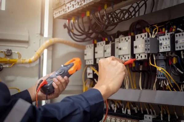 Modern Fuquay Varina Electrician Services with Customer Focused Solutions