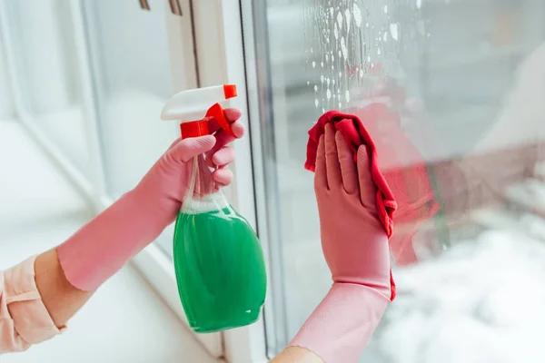 Get Sparkling Glass with Window Cleaning Westminster Services