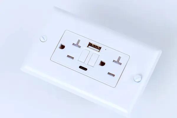 Complete Guide to Home Charging Station Installation in 2026
